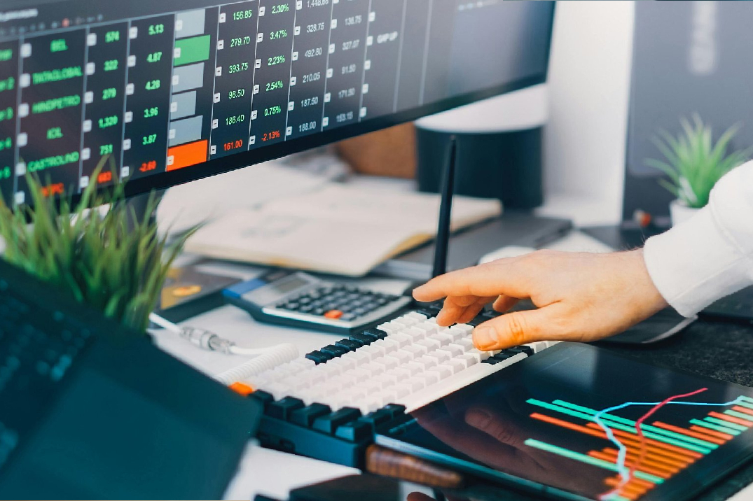 Desktop for trading